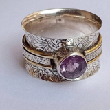 Artisan Silver Spinner Ring with Amethyst Gemstone