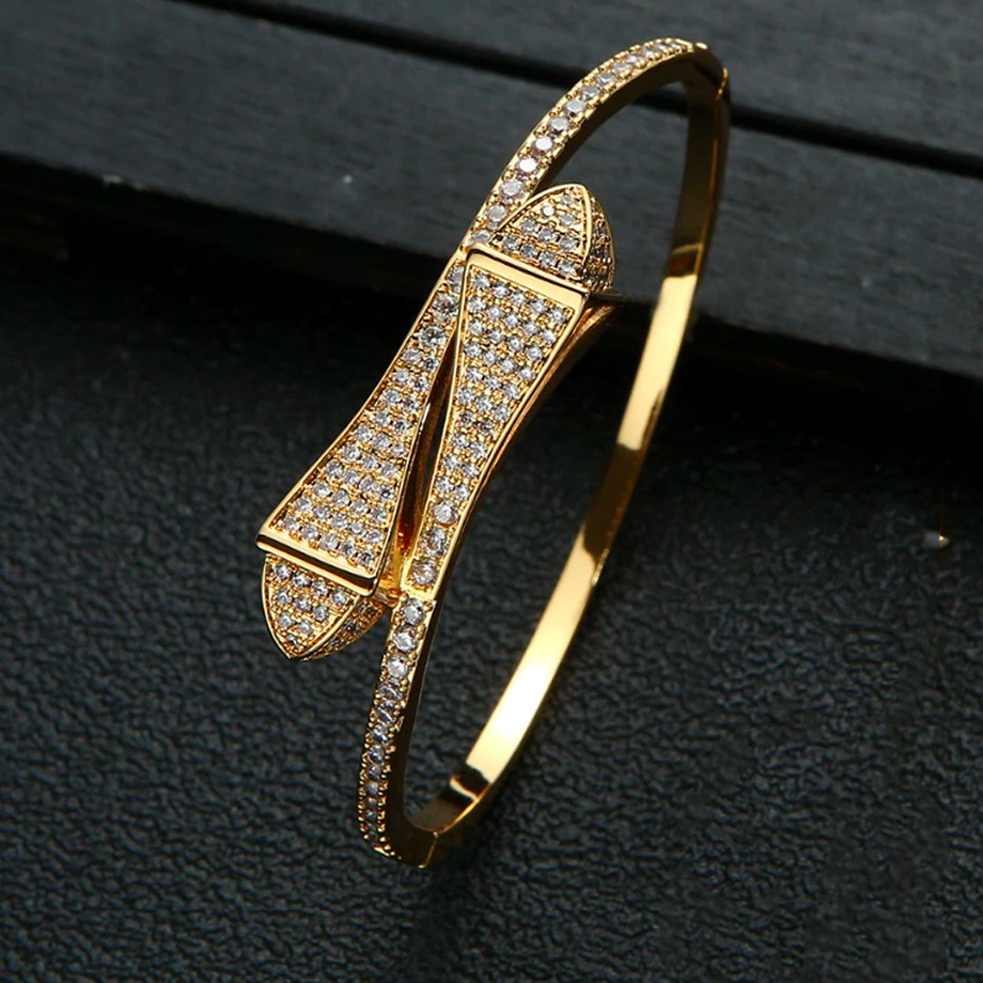 Sculpted Gold Nail-Inspired Pavé Bangle