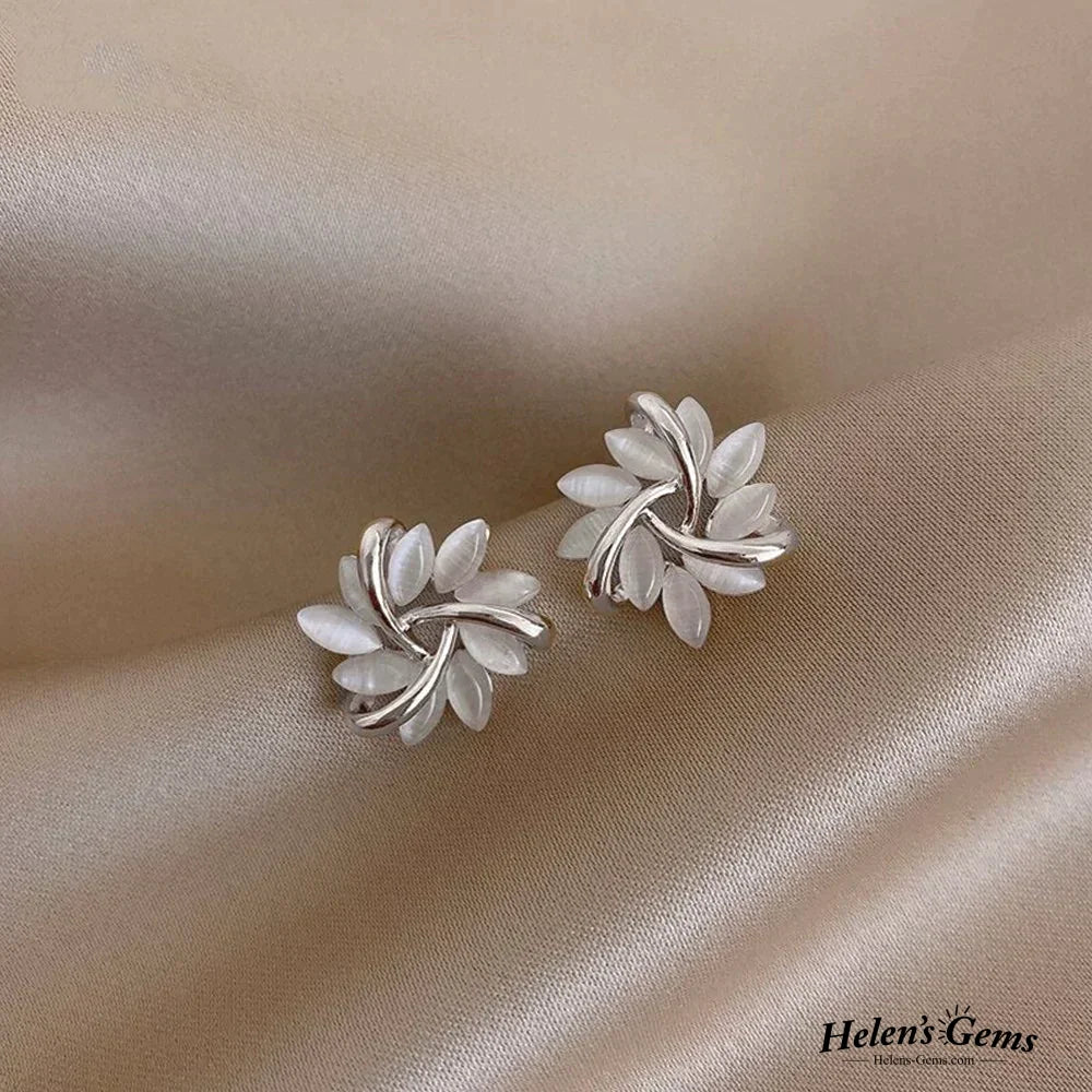 Elegant Leaf-Inspired Pearl White Stud Earrings