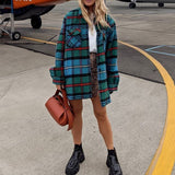 Sculpted Leather Shoulder Bag with Artistic Form