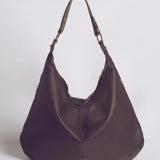 Luxe Leather Hobo Bag with Relaxed Shape – Timeless Design