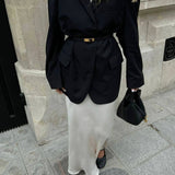 Minimalist Leather Bucket Bag with Gold Lock – Sleek Design