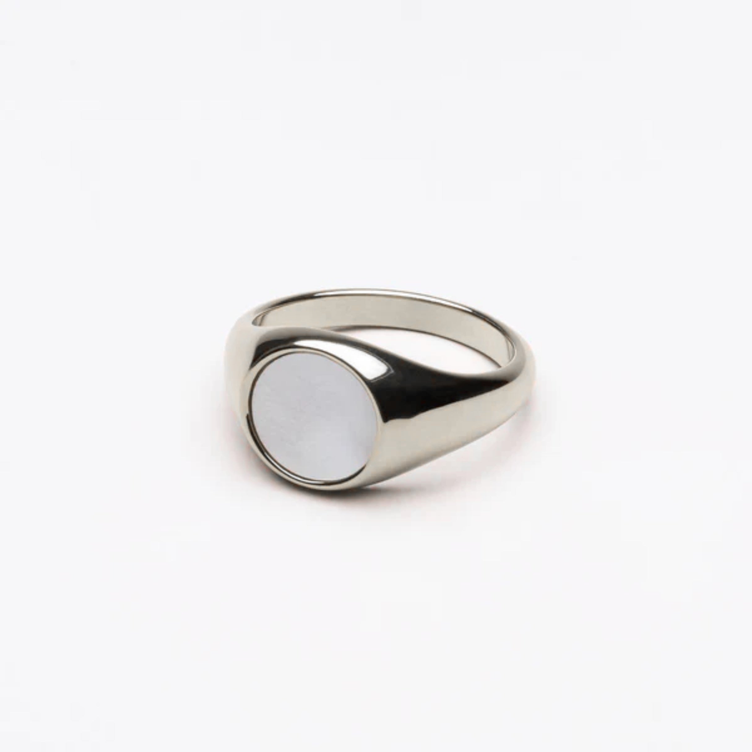 Luminous Mother of Pearl Gold Ring