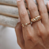 Ocean Breeze Adjustable Shell & Wave Ring